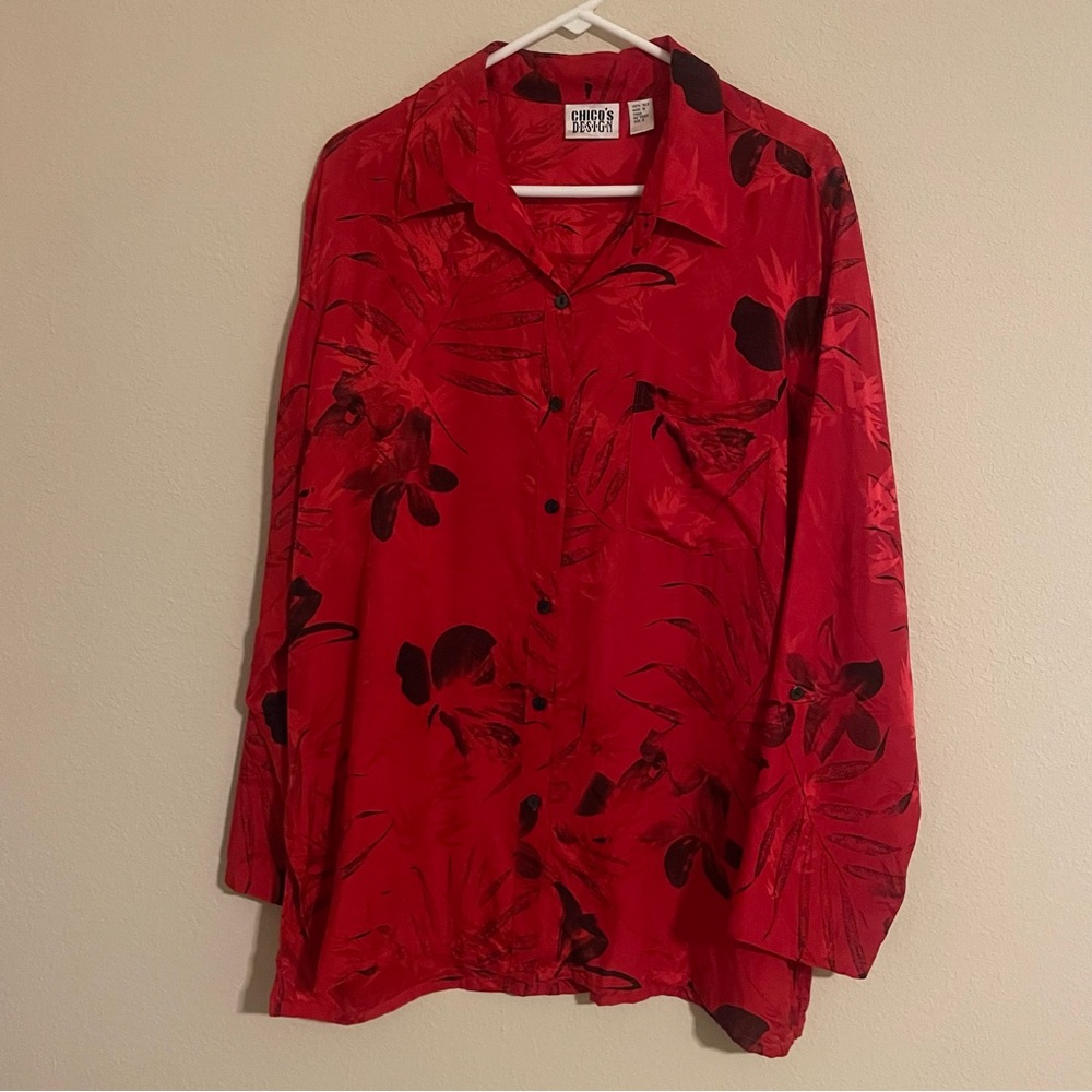 Chico’s Design 100% Silk Floral Black/Red Button Down Shirt Size 3 (XL)